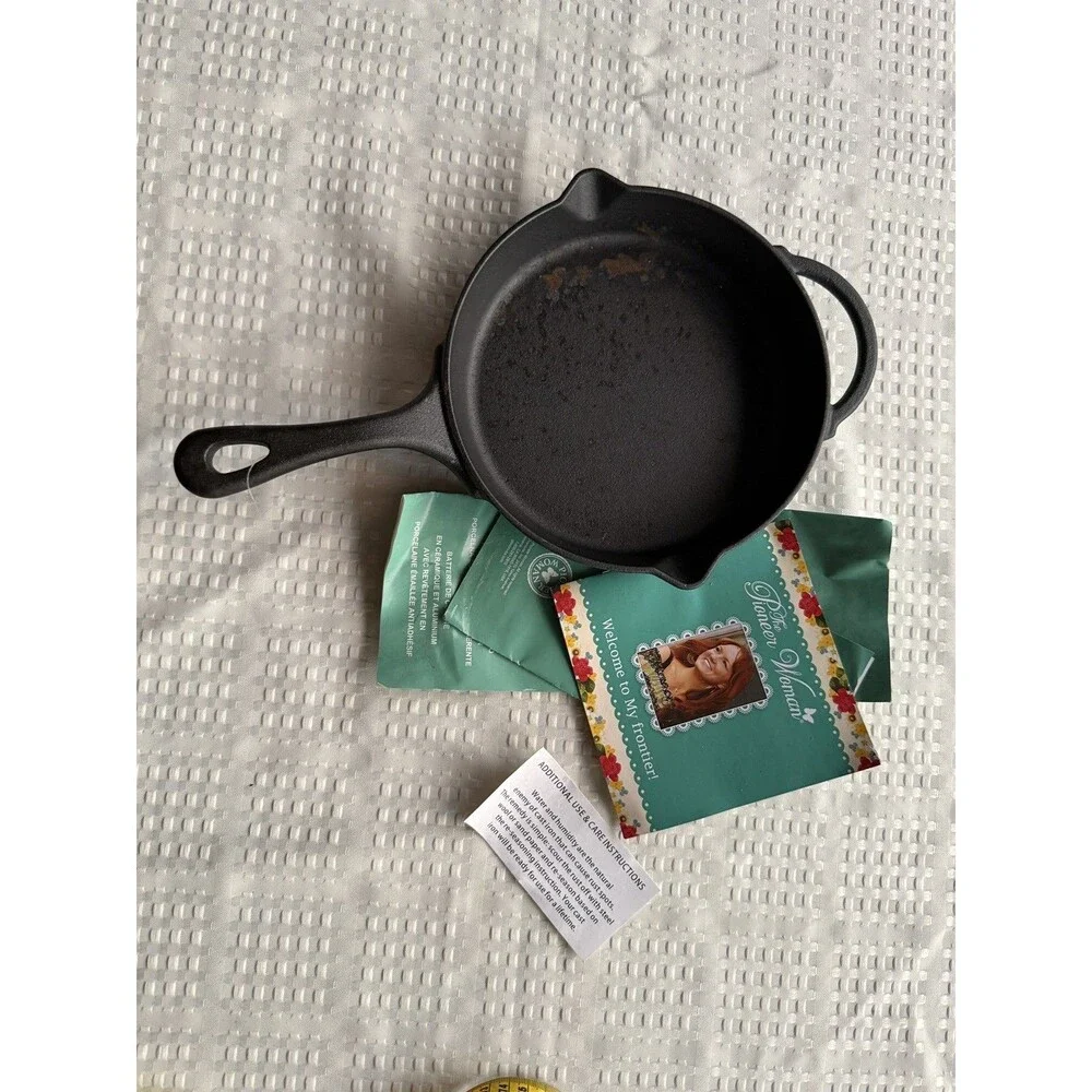 The Pioneer Woman Cast Iron Pan (To Restore / Cure)